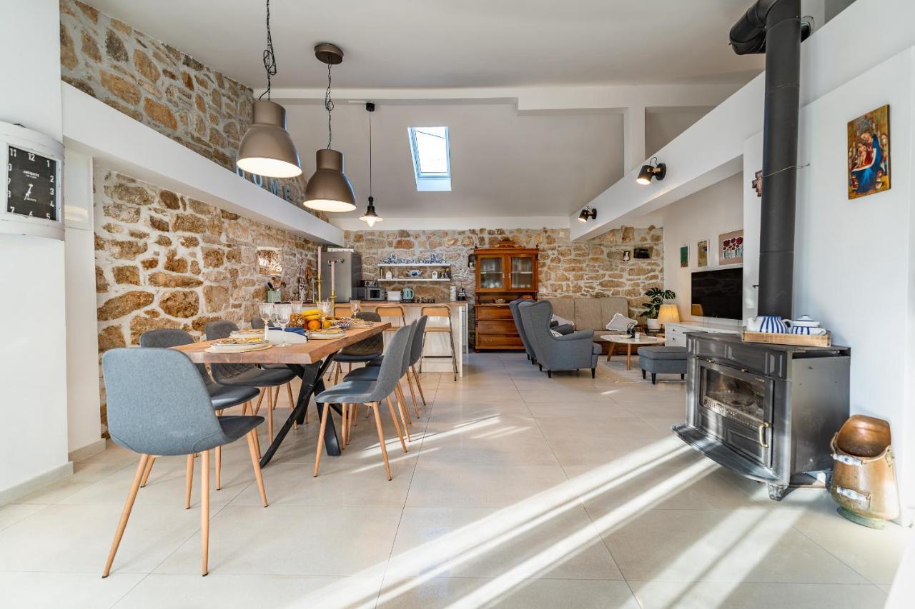 Holiday Home - Villa Thorak Anić المظهر الخارجي الصورة